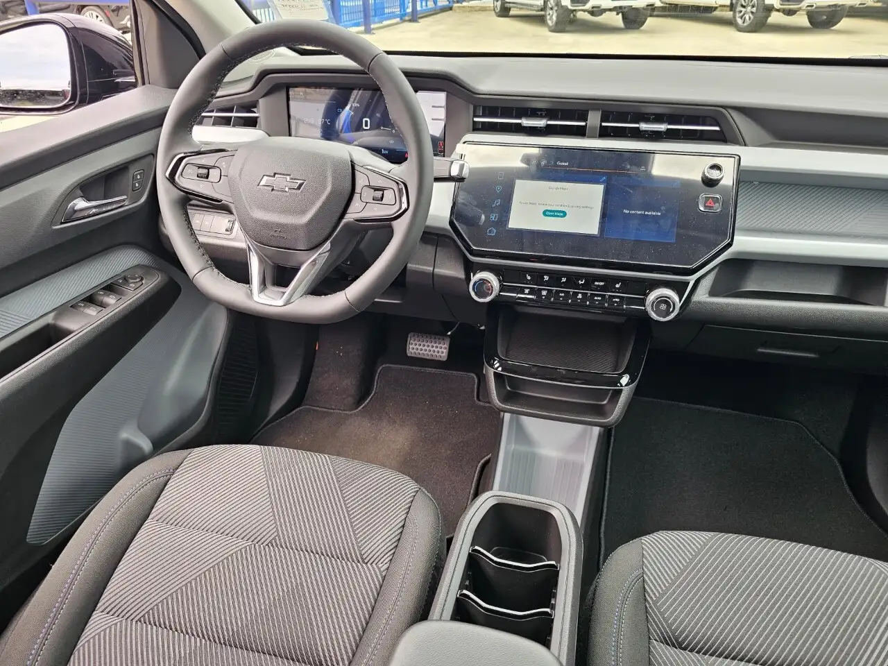 Chevrolet Bolt photo Chevrolet Bolt
