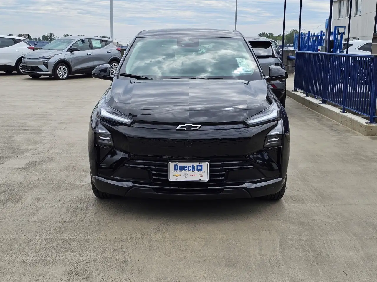 Chevrolet Bolt photo Chevrolet Bolt