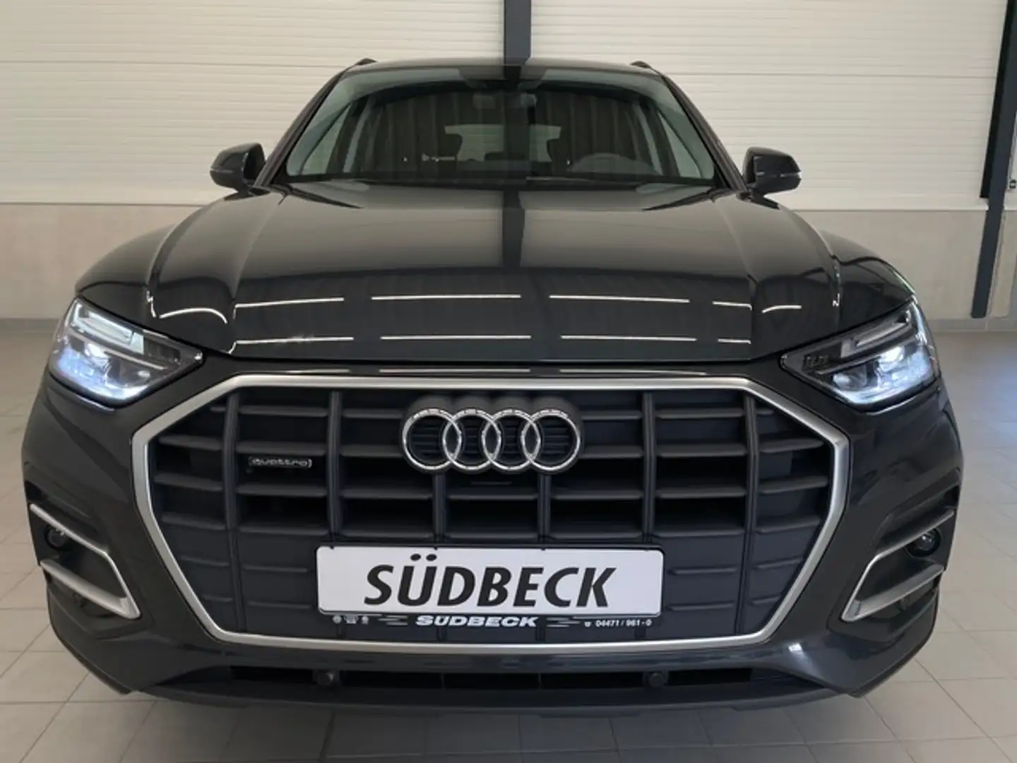 Audi Q5 40 TDI quattro LED+AUDI-SOUND Grau - 2