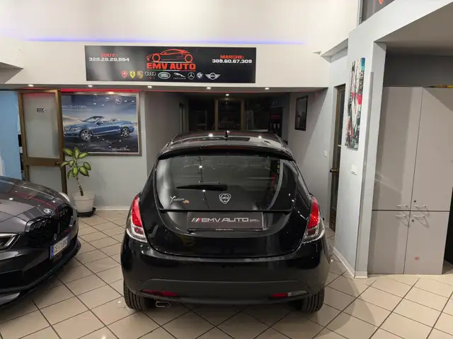 Lancia Ypsilon view 15