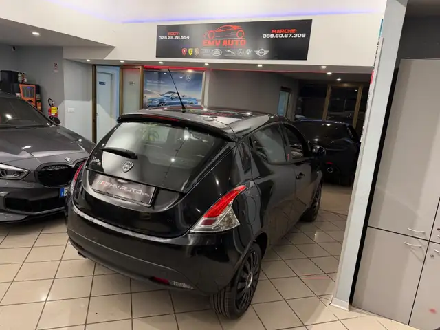 Lancia Ypsilon view 14
