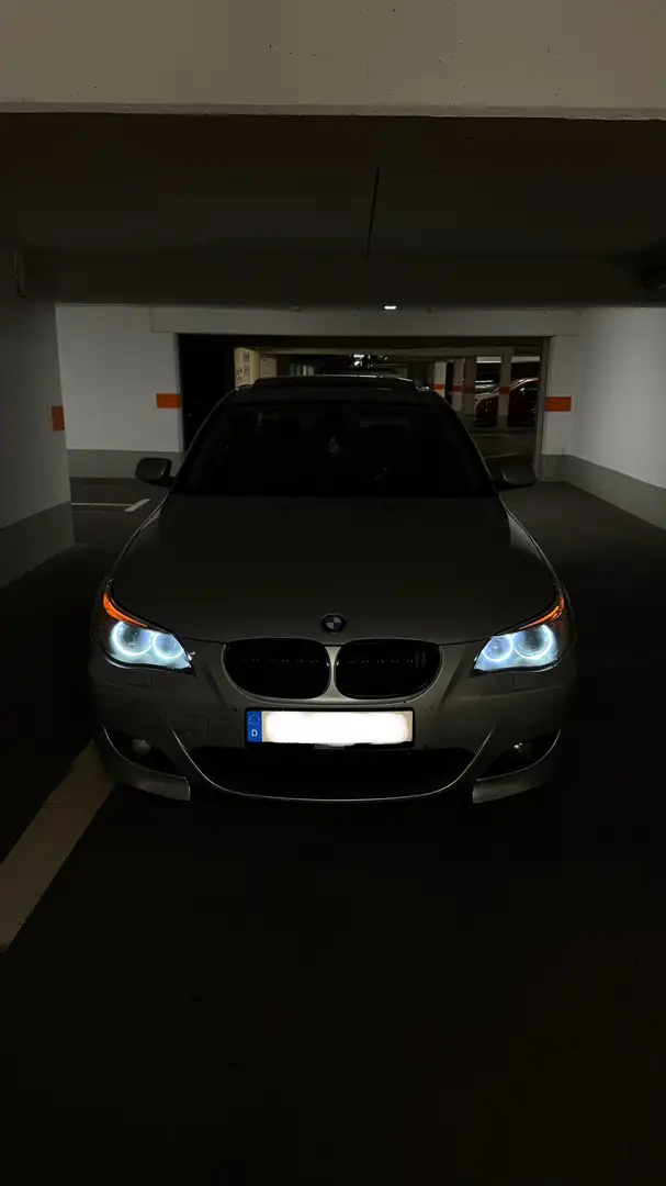 BMW 520 520i E60 Grau - 1