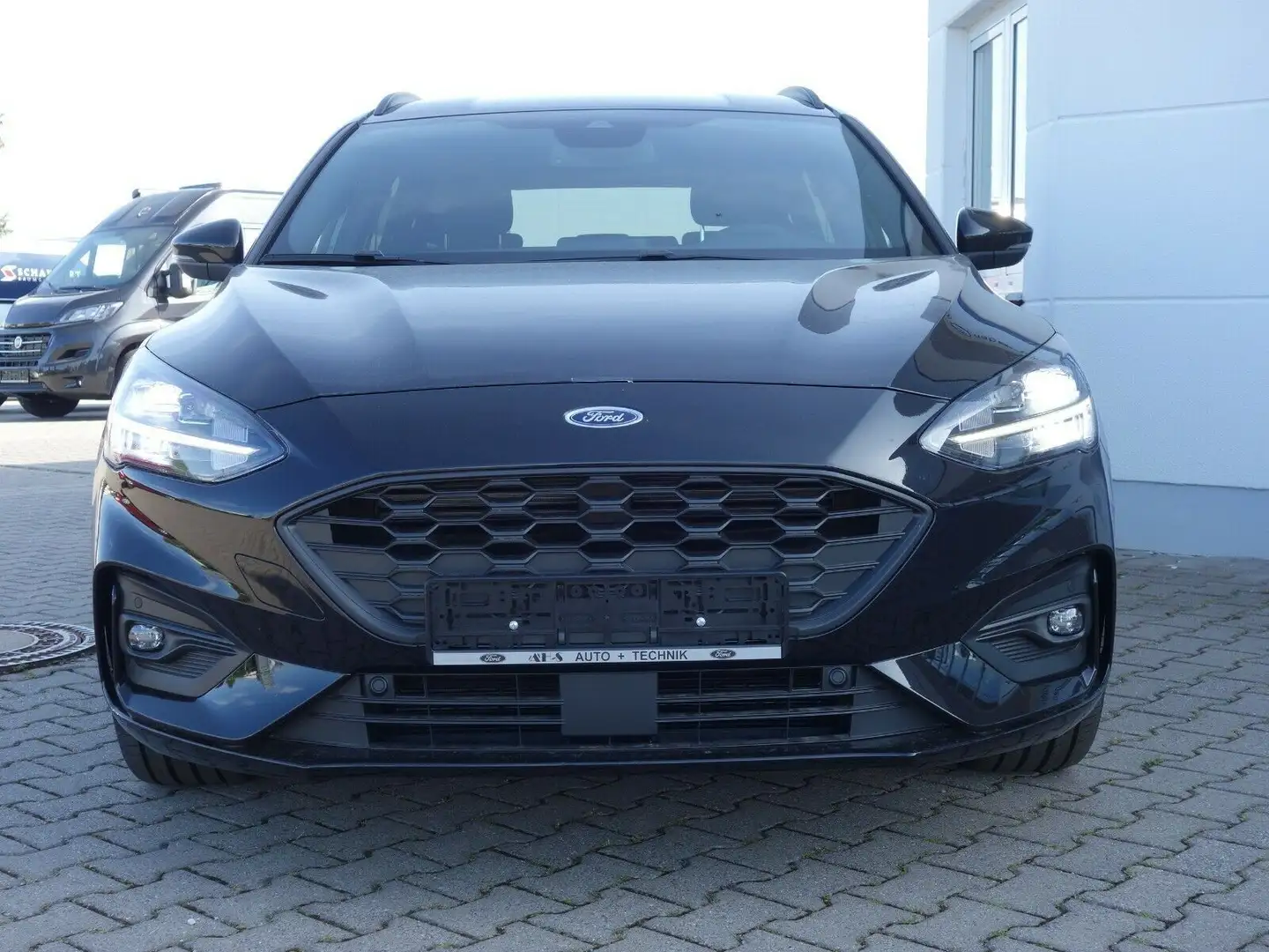 Ford Focus Turnier ST-Line X LED B&O Winterpaket Zwart - 2