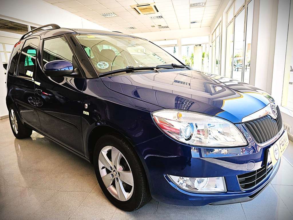 Skoda Roomster 1.6TDI CR Family - foto 1
