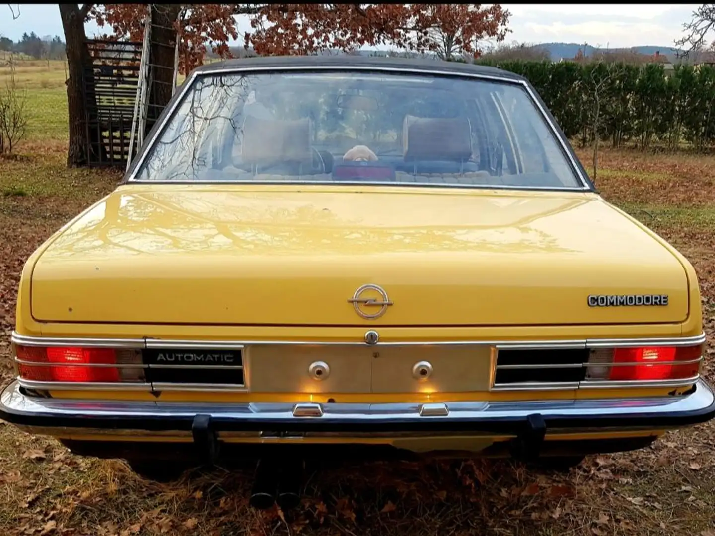 Opel Commodore Commodore B 2.5  Aut Schiebedach Amarillo - 1