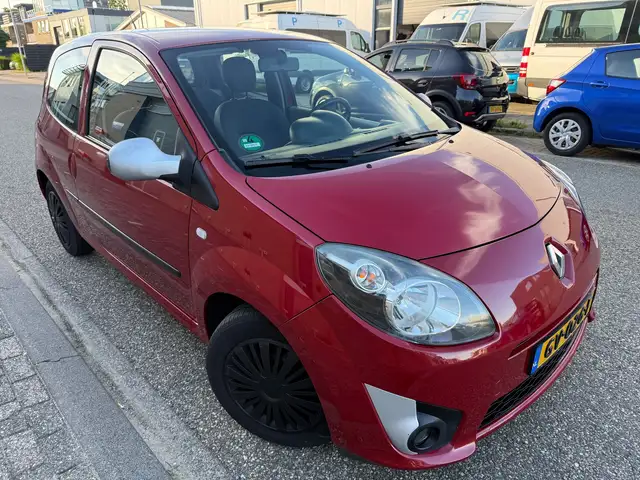 Renault Twingo view 3