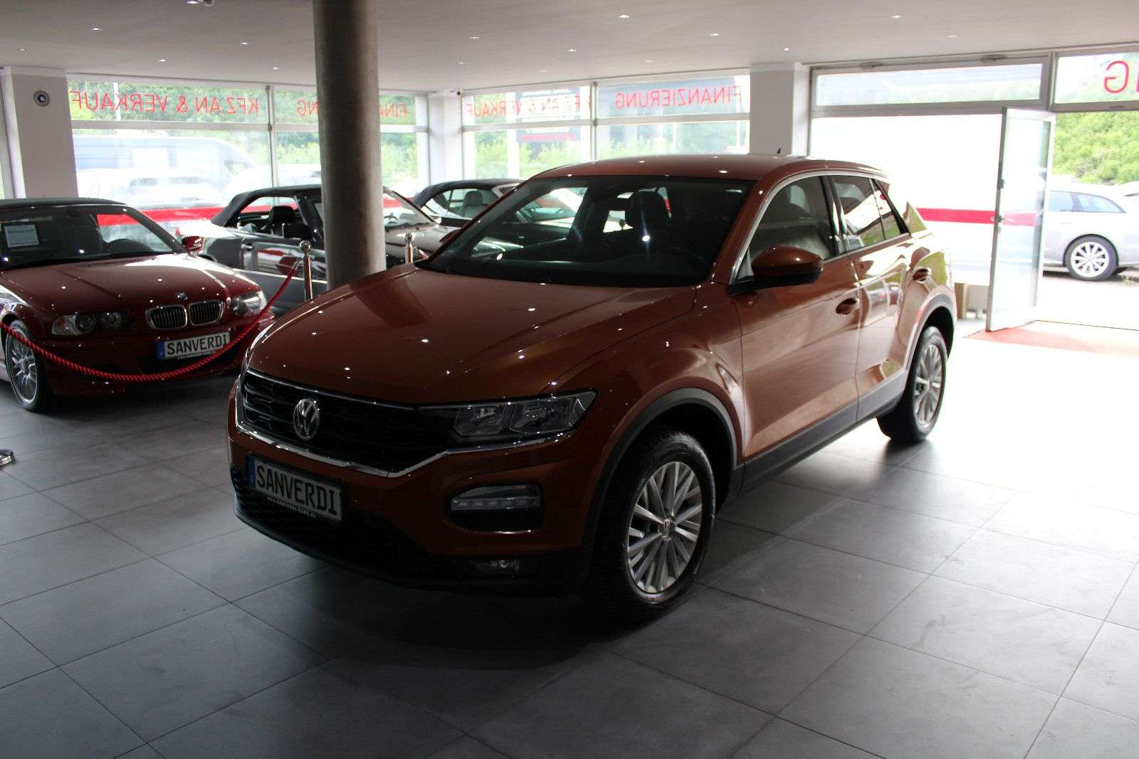 Second hand Volkswagen T-Roc 1.6