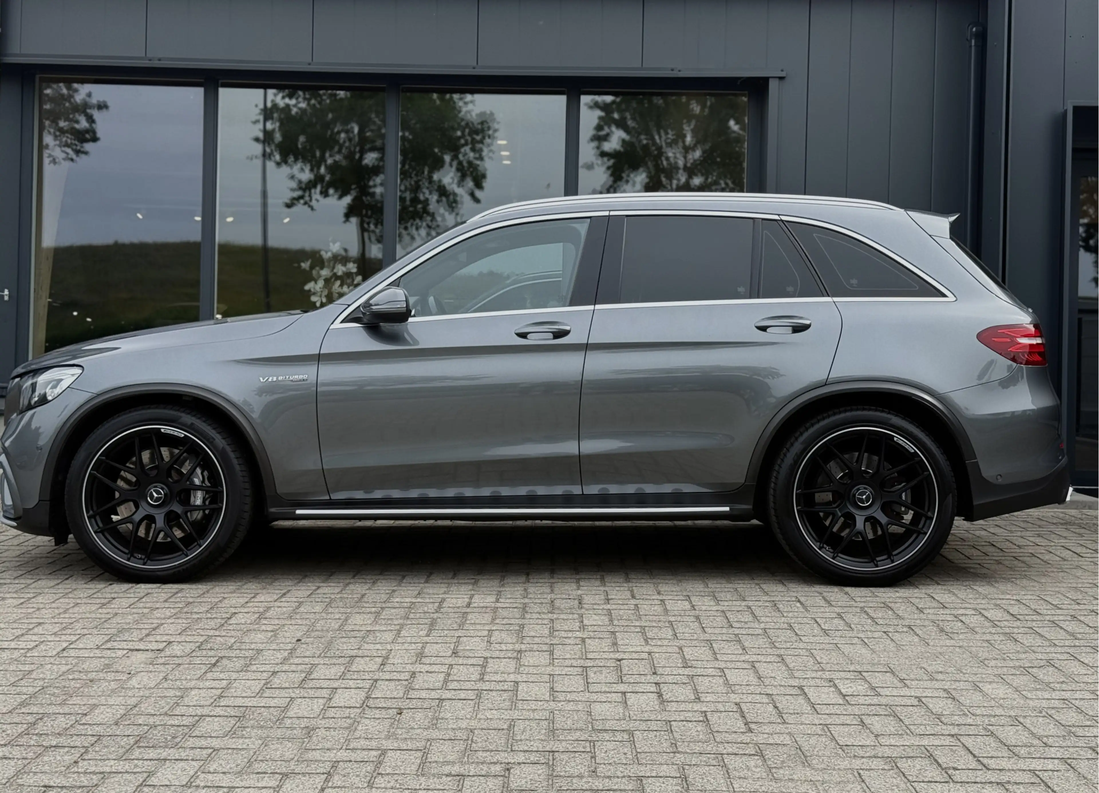 Mercedes-Benz GLC 63 AMG 4MATIC+ Pano — photo 8