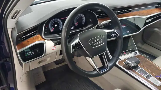 Audi A6 view 10