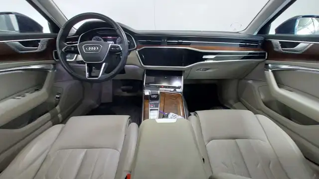 Audi A6 view 8