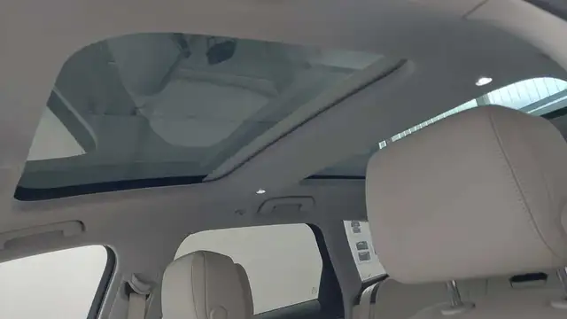 Audi A6 view 6