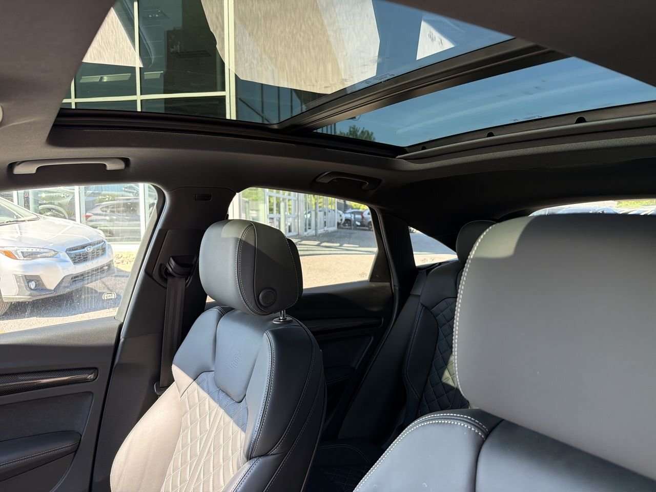 2025 Audi SQ5 Progressiv / Camera / Toit ouvrant / Navi 3,000 cc 6 cyl thumb 30