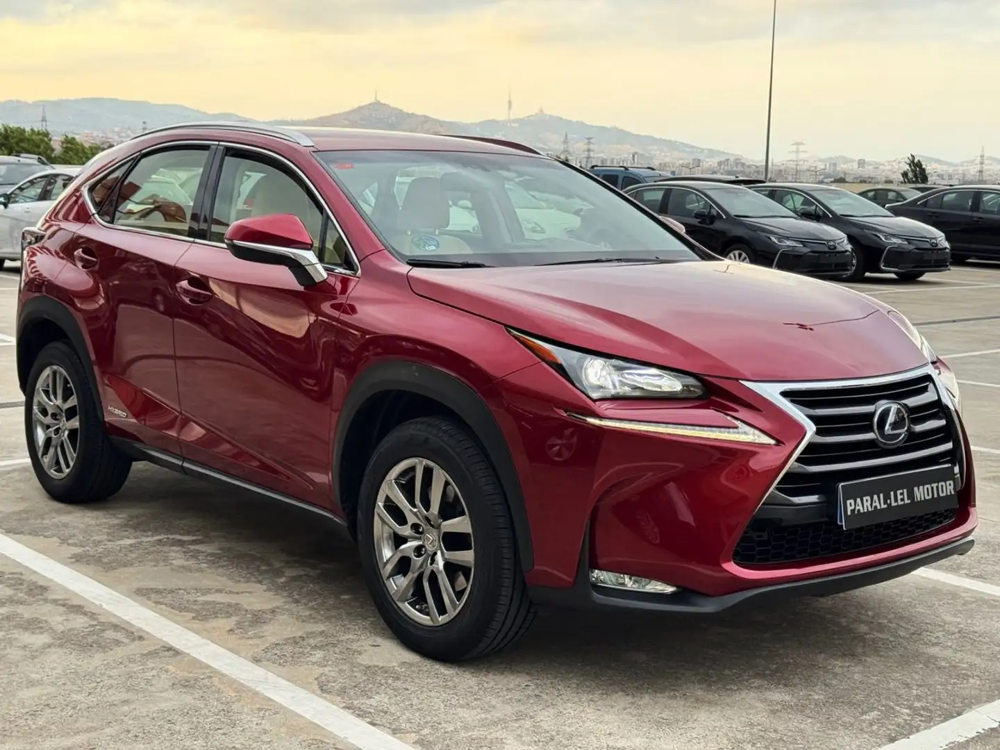 Lexus NX 300 300h Executive 4WD - 1