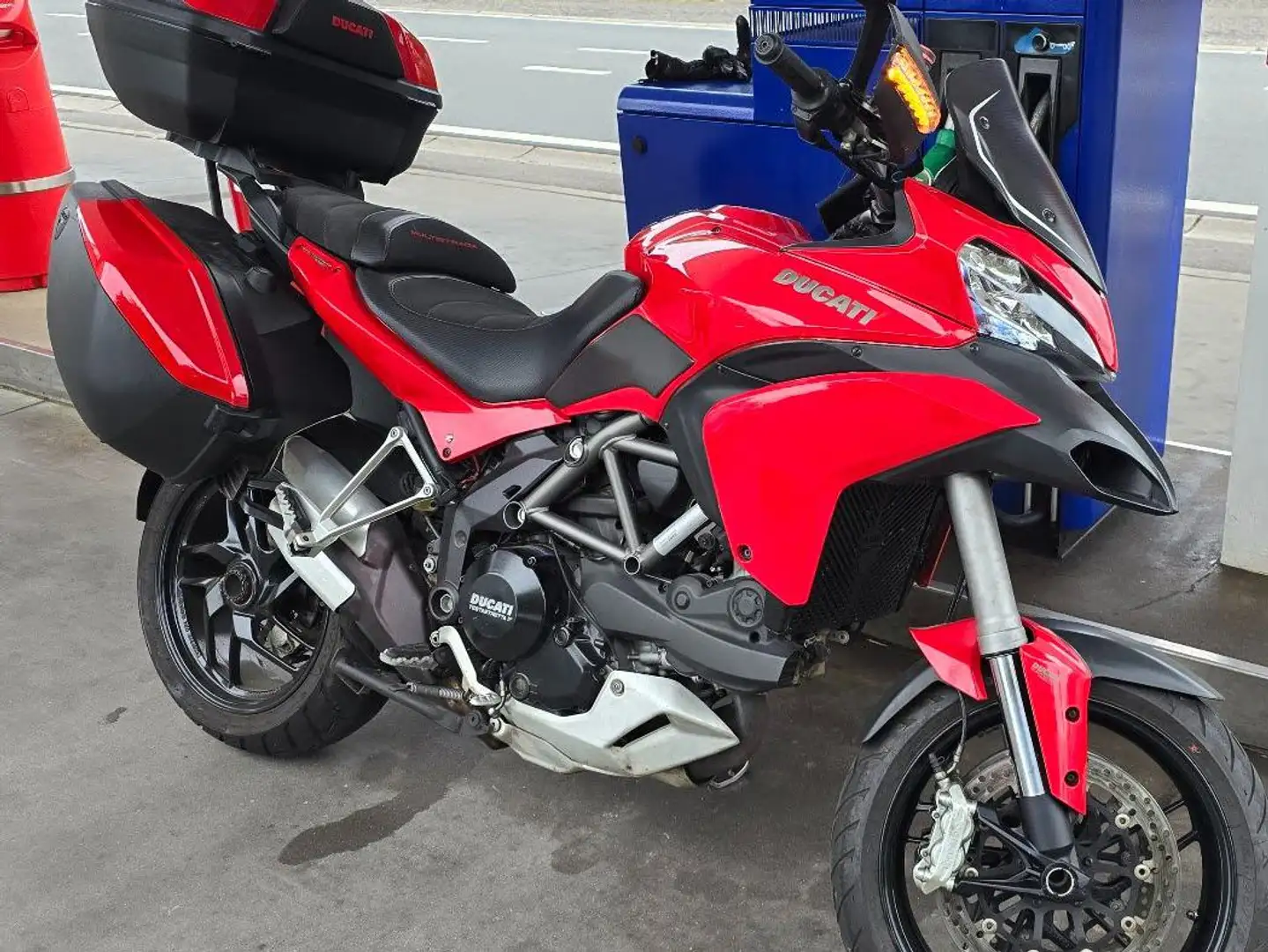 Ducati Multistrada 1200 Rojo - 1