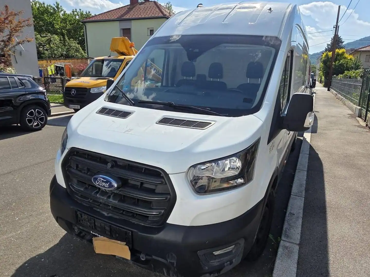 Ford Transit 2,0 EcoBlue L4H3 350 Trend Weiß - 1