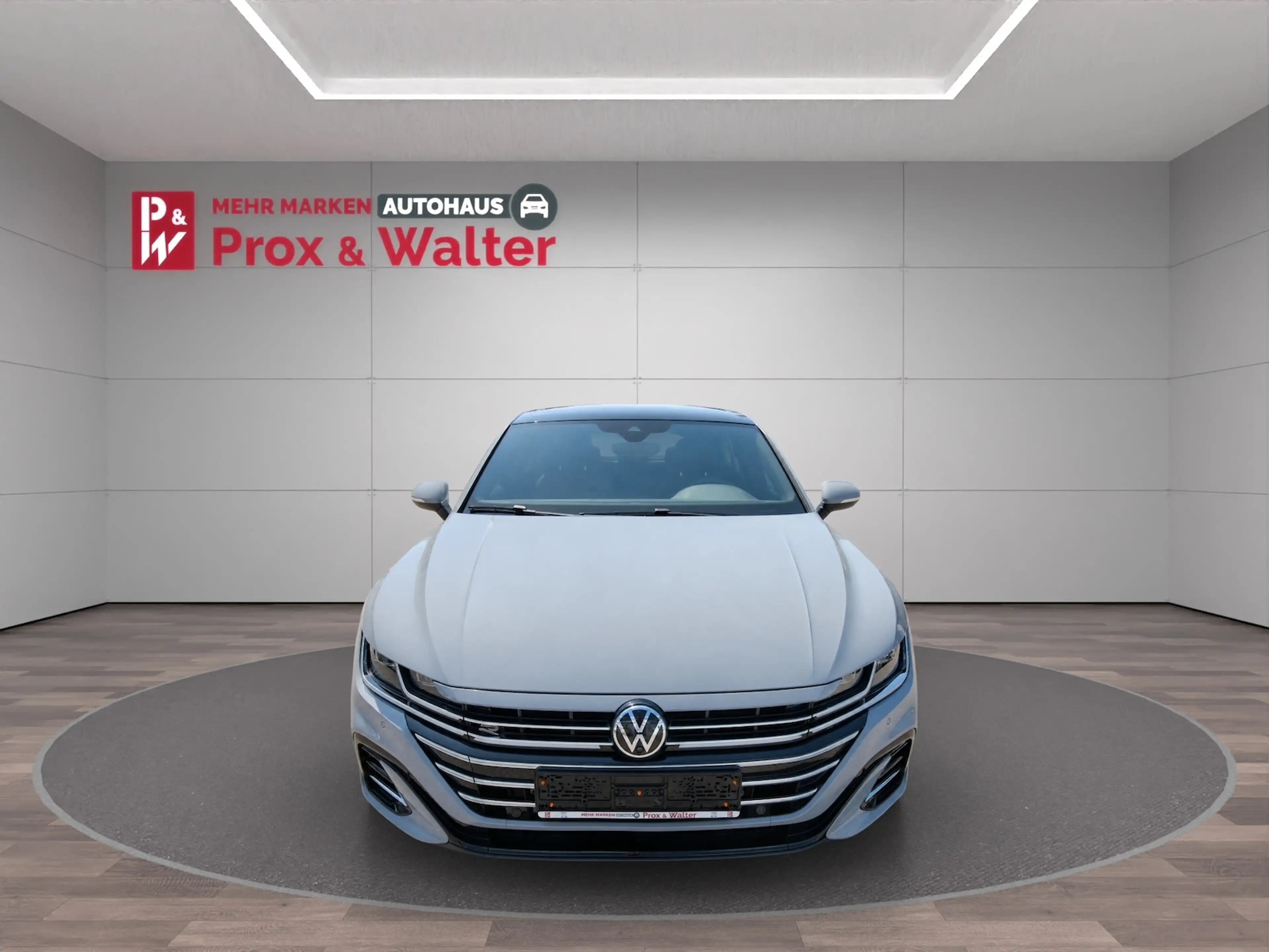 Volkswagen Arteon 4M 2.0 TFSI R-Line NAVI+LED+KAMERA360+DCC