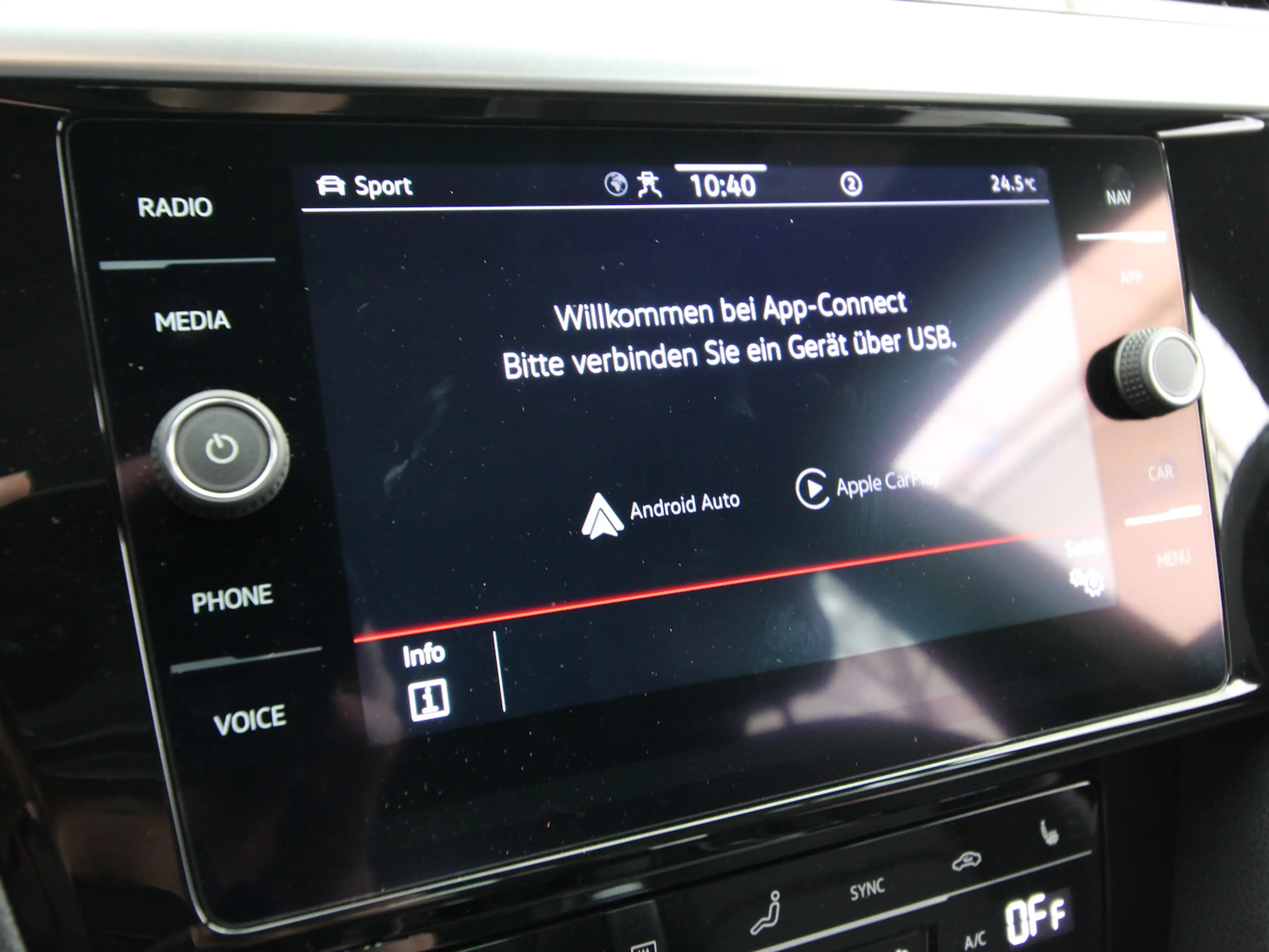 Volkswagen Arteon 4M 2.0 TFSI R-Line NAVI+LED+KAMERA360+DCC — photo 15
