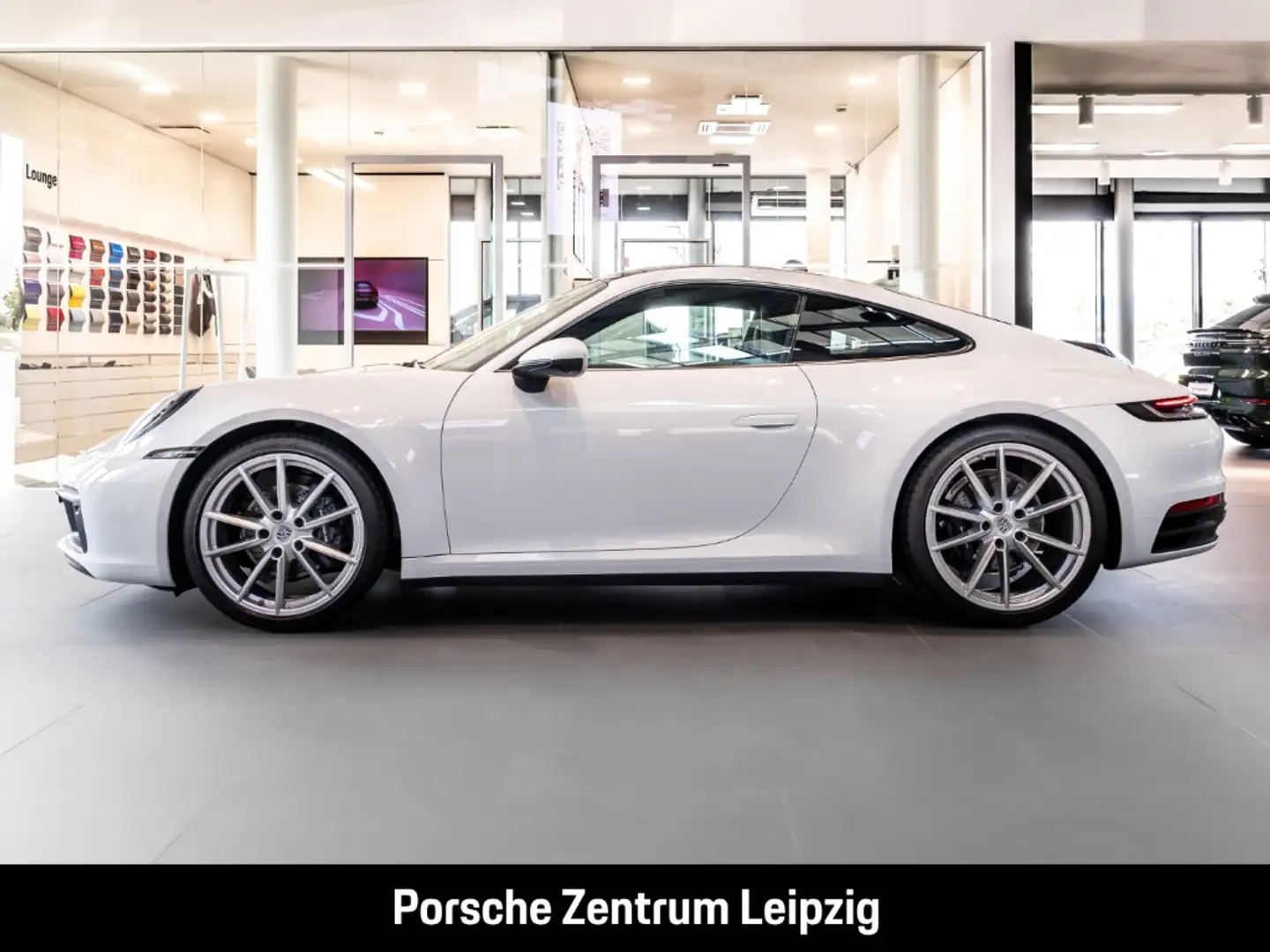 Porsche 992 911 Carrera Lift Sportabgas ACC Bose PDLS+ Weiß - 2