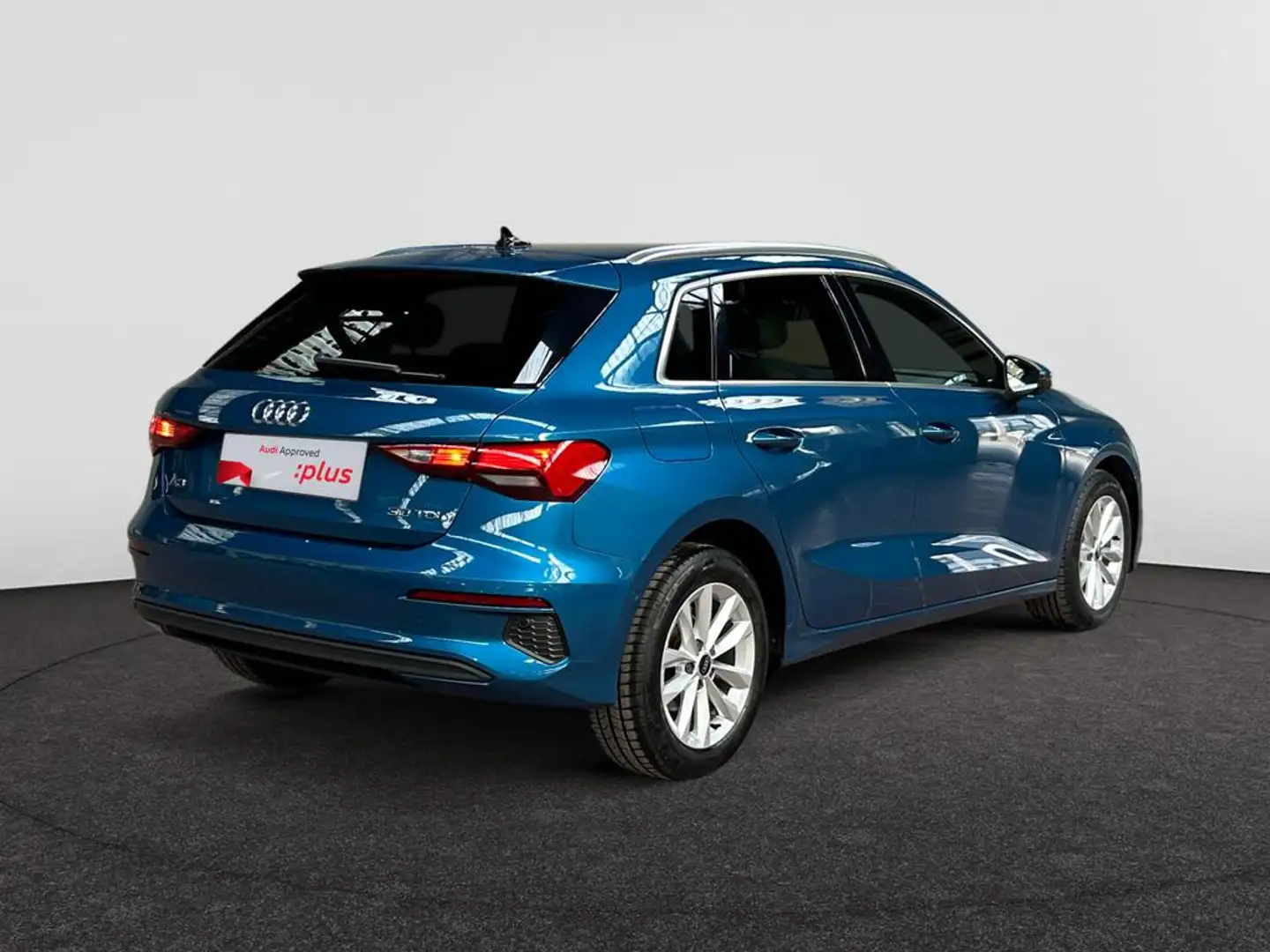 Audi A3 Sportback Attraction 30TDI 85kW(116cv) S tronic Bleu - 2