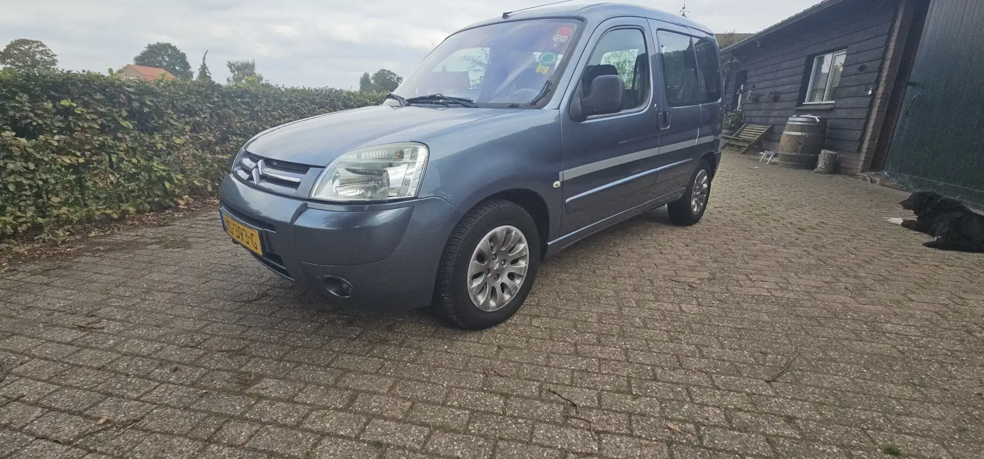 Citroen Berlingo 1.4i Cinqspace Blauw - 2