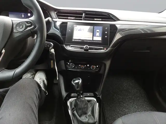 Opel Corsa view 12