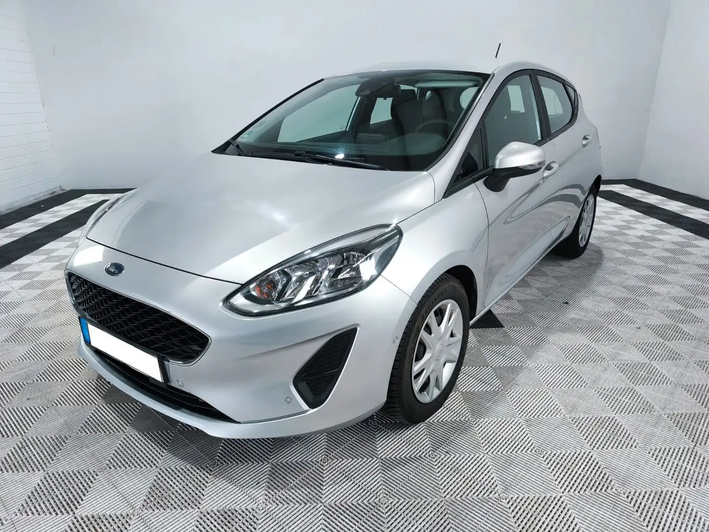 Ford Fiesta 1,0 EcoBoost 70kW Cool & Con°Navi°1Hand Grijs - 1