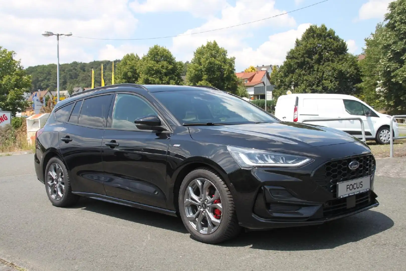 Ford Focus ST-Line X+NAVI+SHZ+LHZ+BT+LMF+DAB+PANO Noir - 2