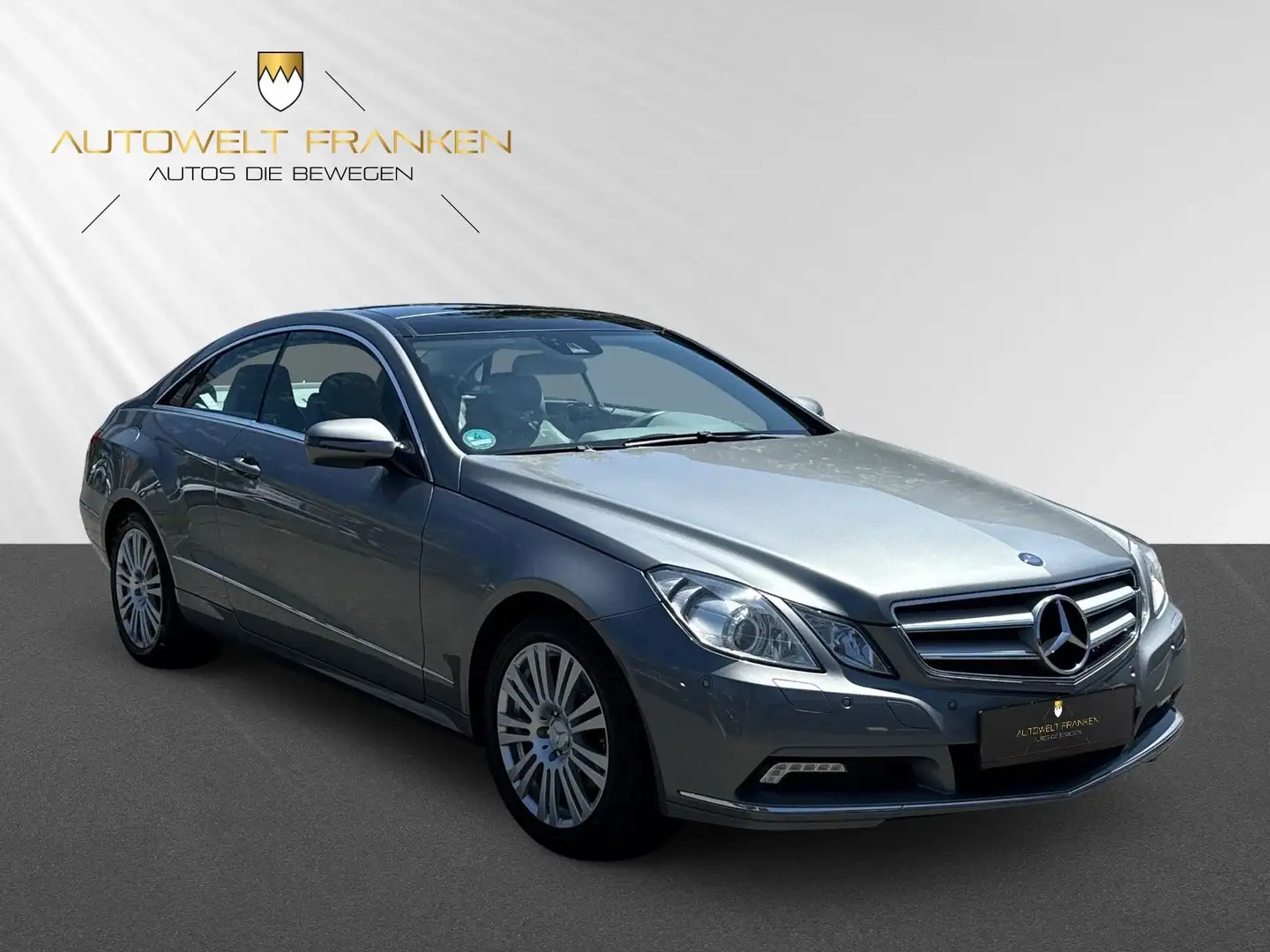Mercedes-Benz E 250 CGI *XENON*NAVI*PANO*MEMORY*PDC*TEMPO*SHZ* - 1