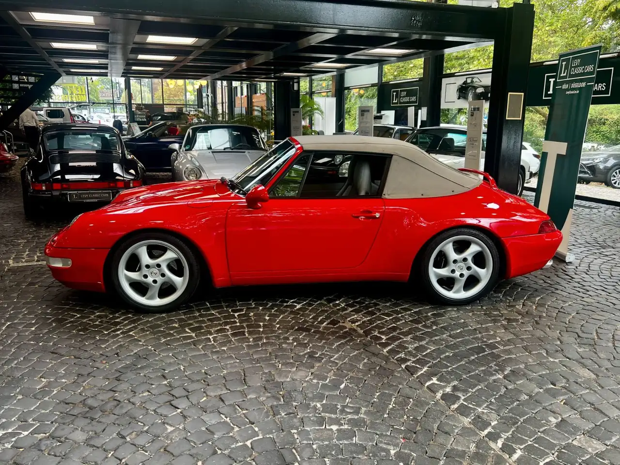 Porsche 993 911 Carrera 2 Cabrio Scheckheft, foto 7