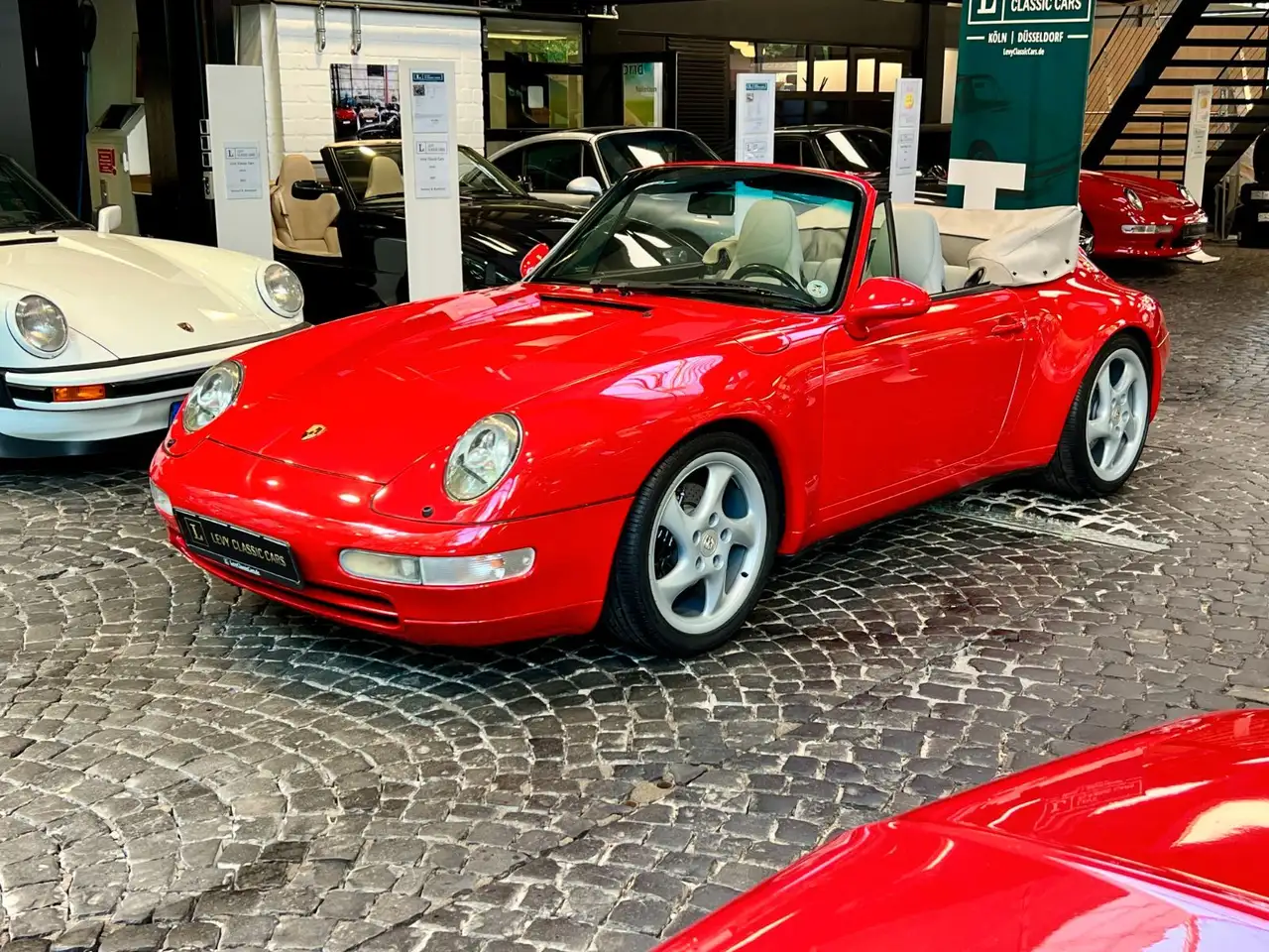 Porsche 993 911 Carrera 2 Cabrio Scheckheft, foto 8