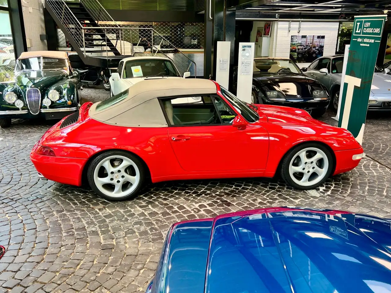 Porsche 993 911 Carrera 2 Cabrio Scheckheft, foto 2