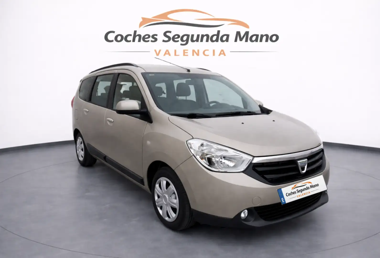 Dacia Lodgy 1.5dCi Laureate 7pl. 66kW Beige - 1