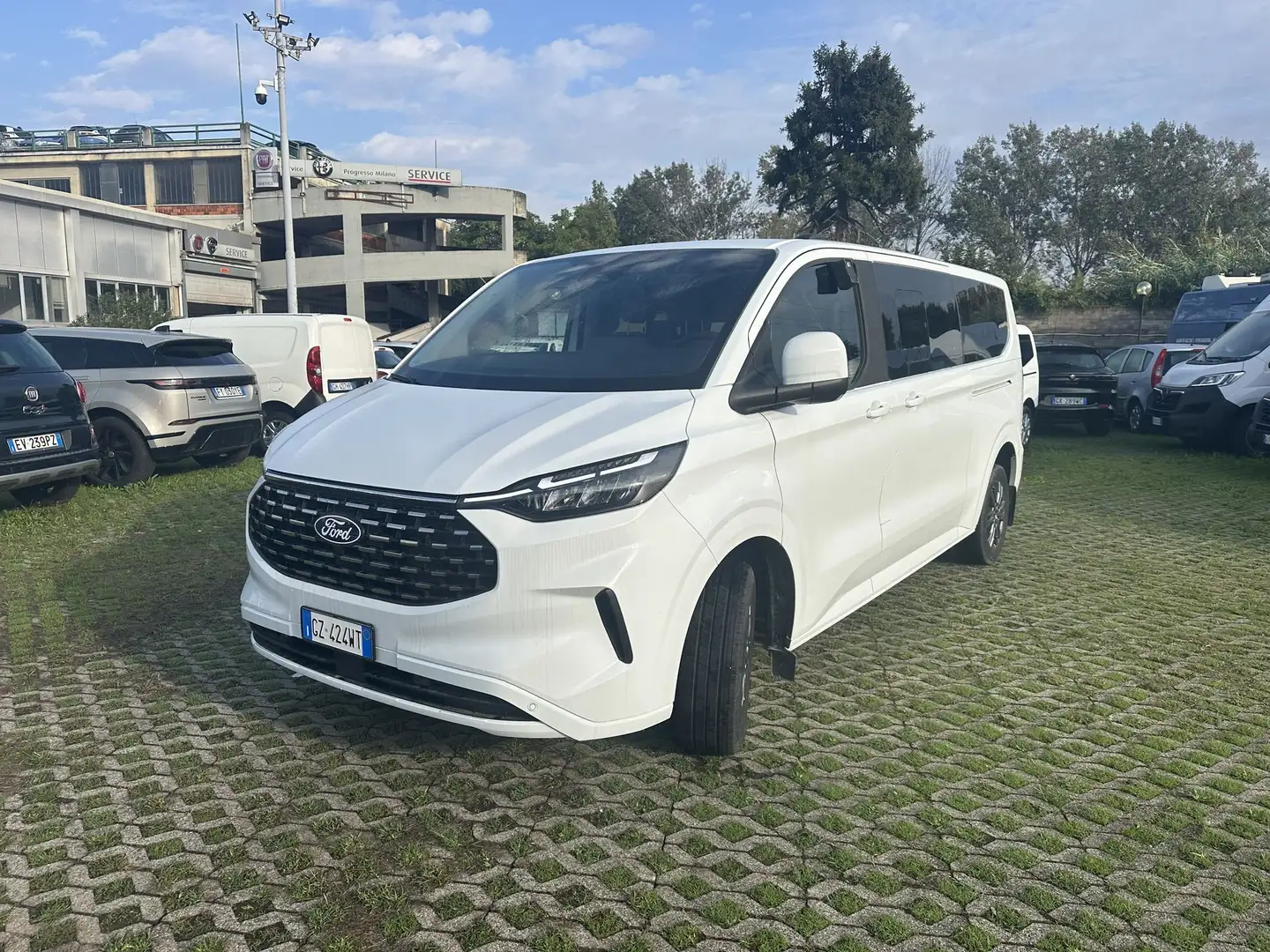 Ford Tourneo Custom Tourneo Custom 320 2.0 EcoBlue 150CV PC Active Blanc - 2