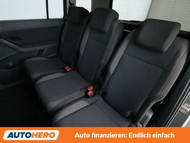 Volkswagen Touran view 14