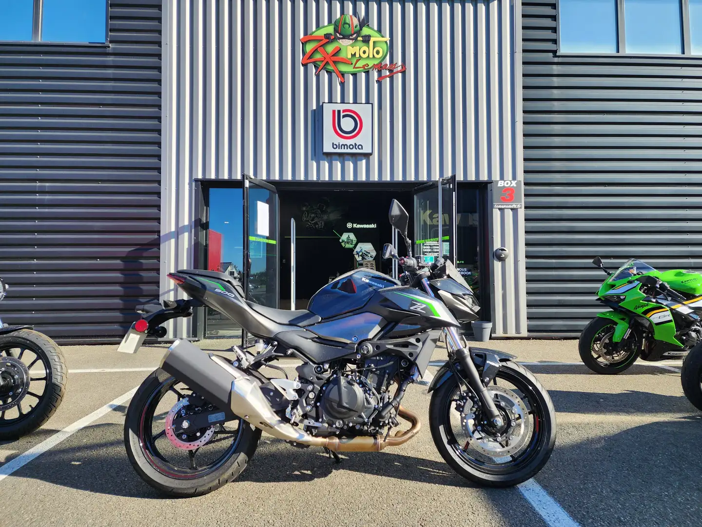 Kawasaki Z 500 Černá - 1