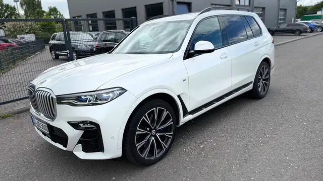 BMW X7 30d M-Sport Laser/SkyLounge/B&W/Massage/SO+WR