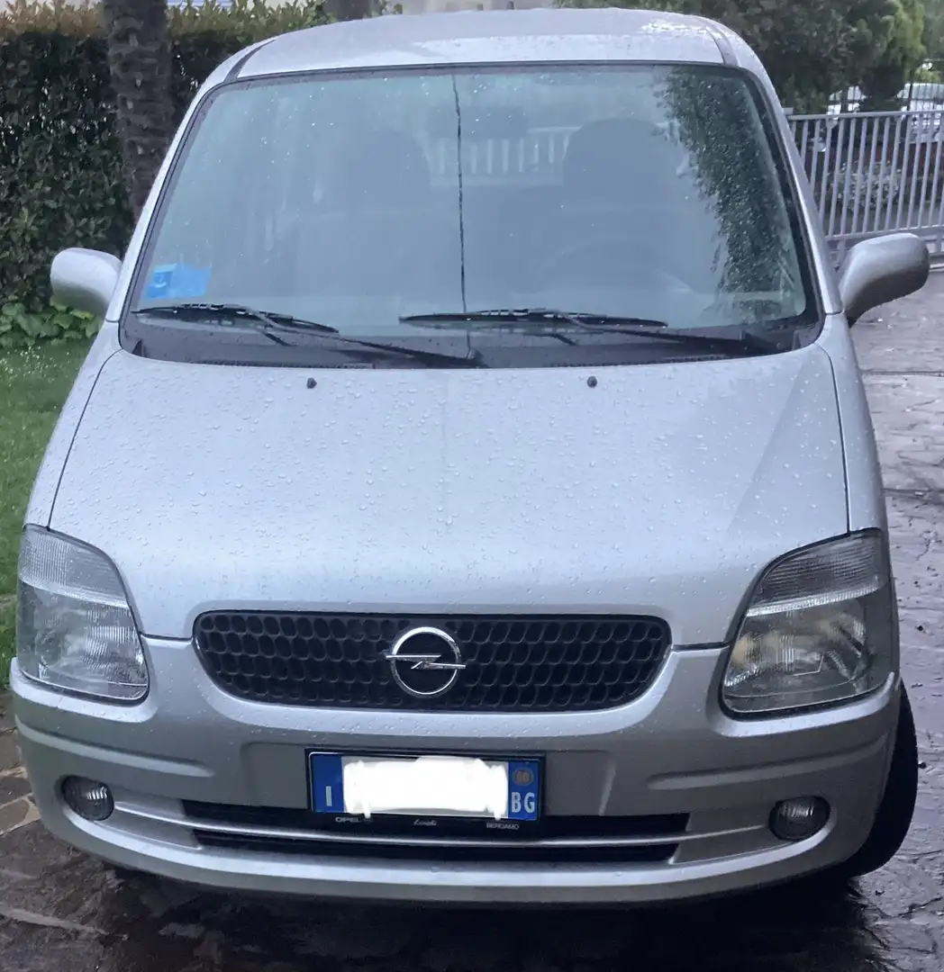 Opel Agila 1.2 16v - 1