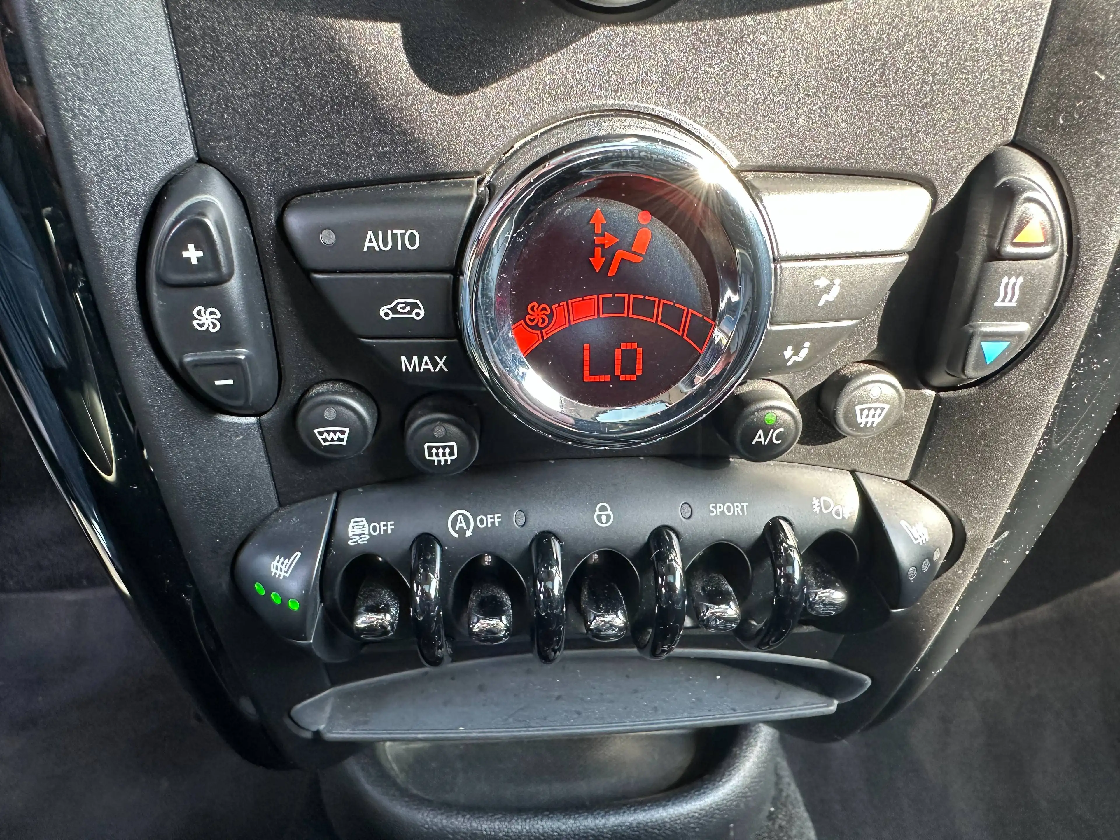 MINI Cooper Countryman Mini Countryman 1.6i Cooper Pack Chili Bluetooth — photo 12