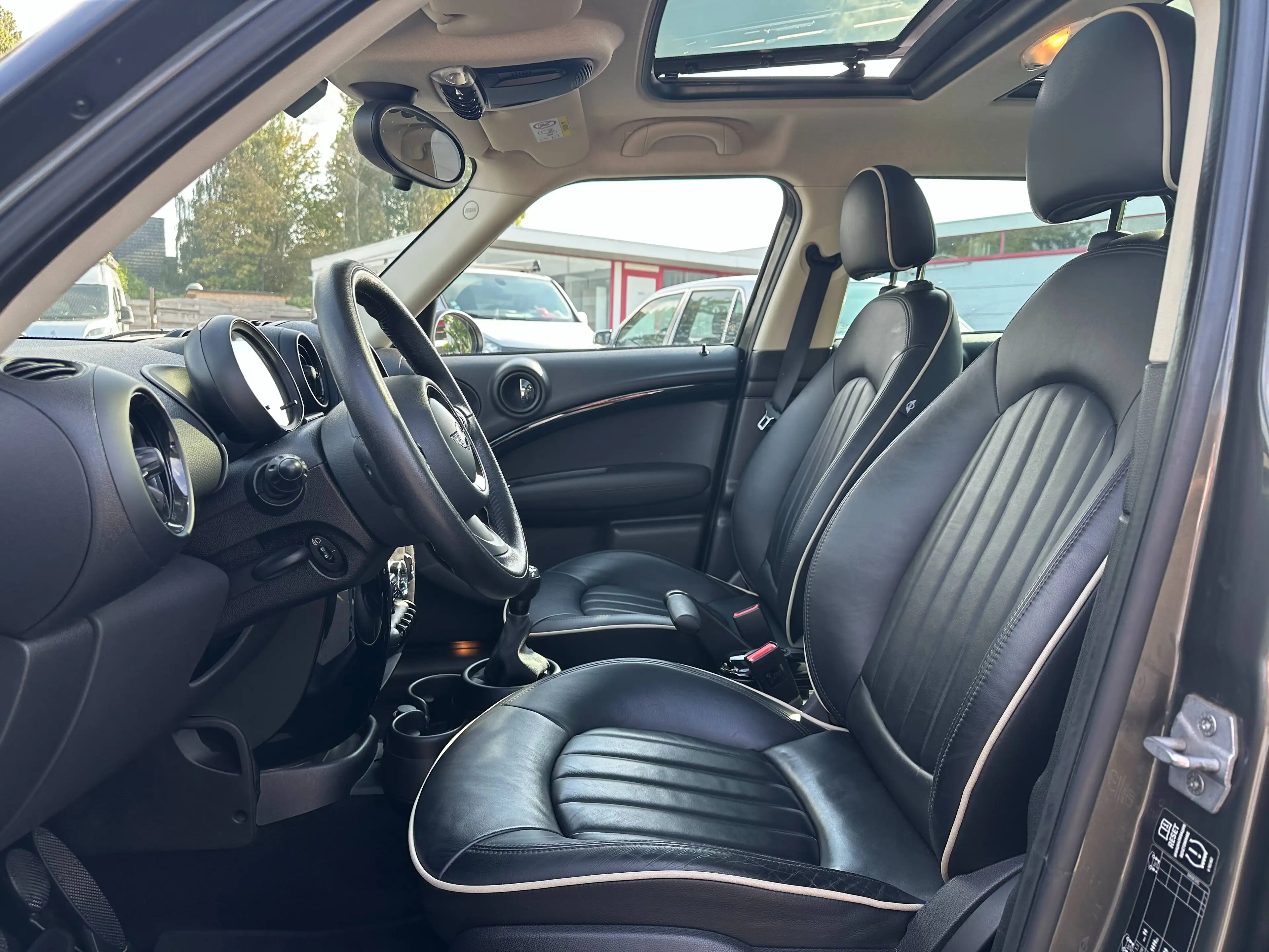 MINI Cooper Countryman Mini Countryman 1.6i Cooper Pack Chili Bluetooth — photo 9