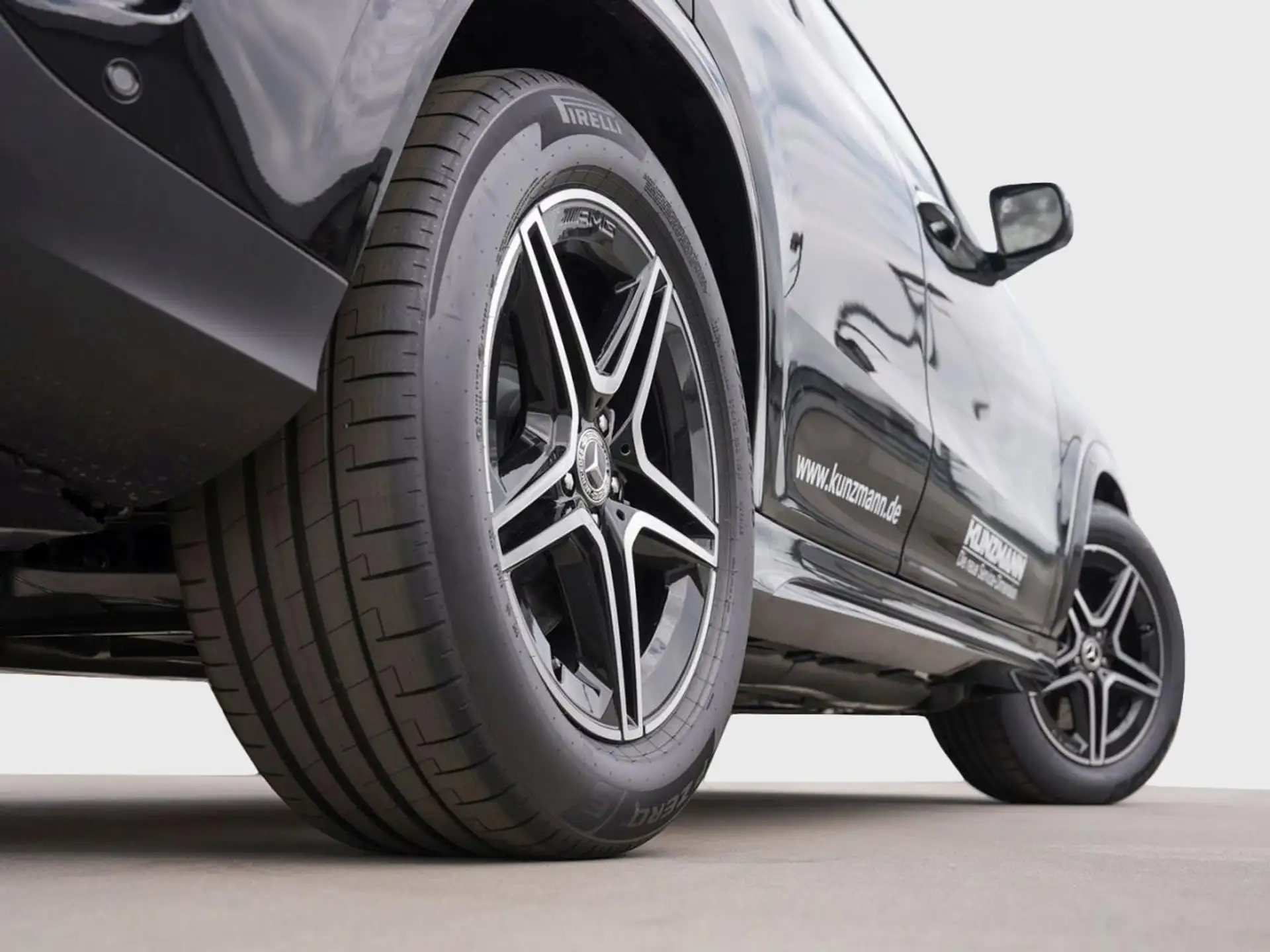 벤츠 Mercedes-Benz GLE GLE 300 2026 건메탈 사진 4