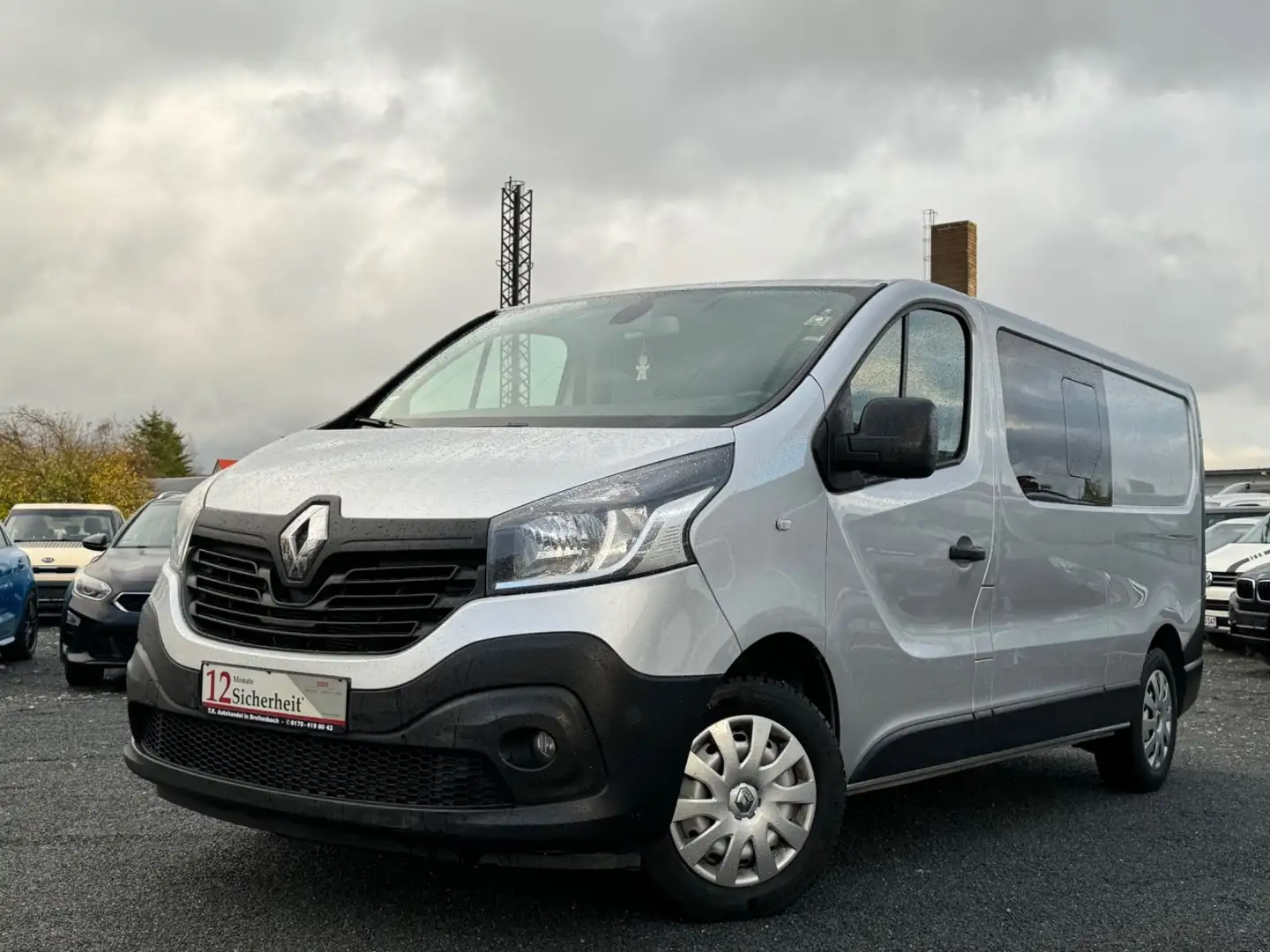 Renault Trafic L2H1/KLIMA/5 SITZER/EURO 6 Silber - 1