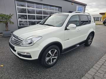 Executive 4WD Automatik*Leder*Navi*AHK*