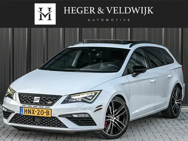 SEAT Leon ST 2.0 TSI CUPRA 300 · Panorama dak · Beats Sound