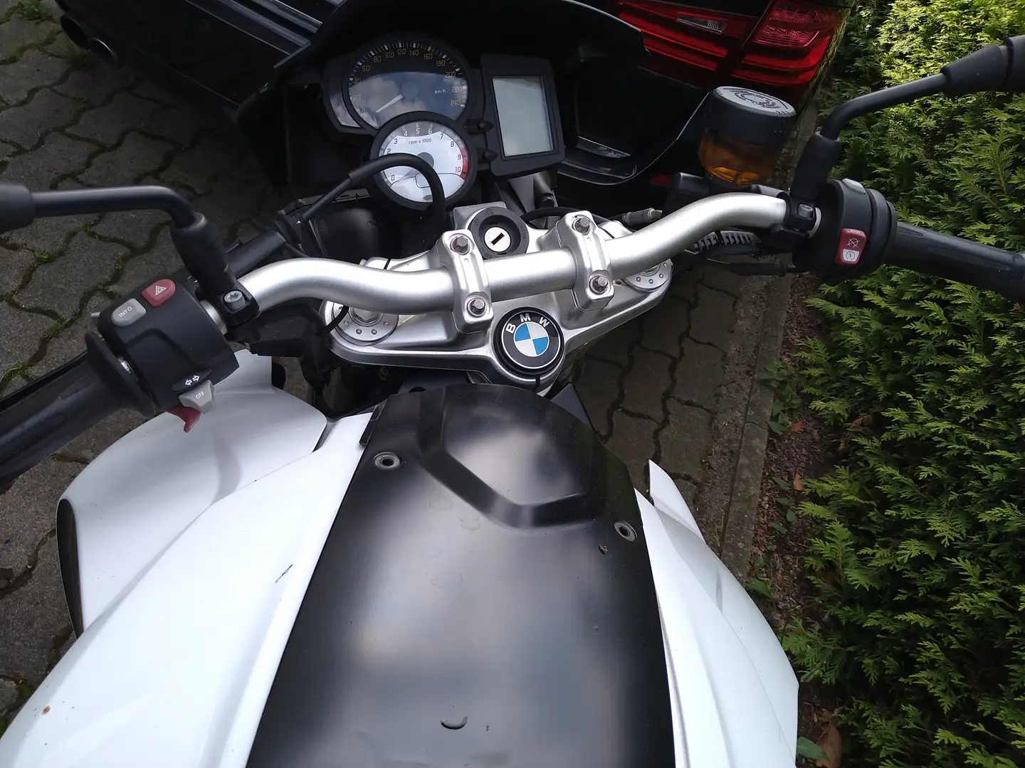 BMW F 800 R White - 2
