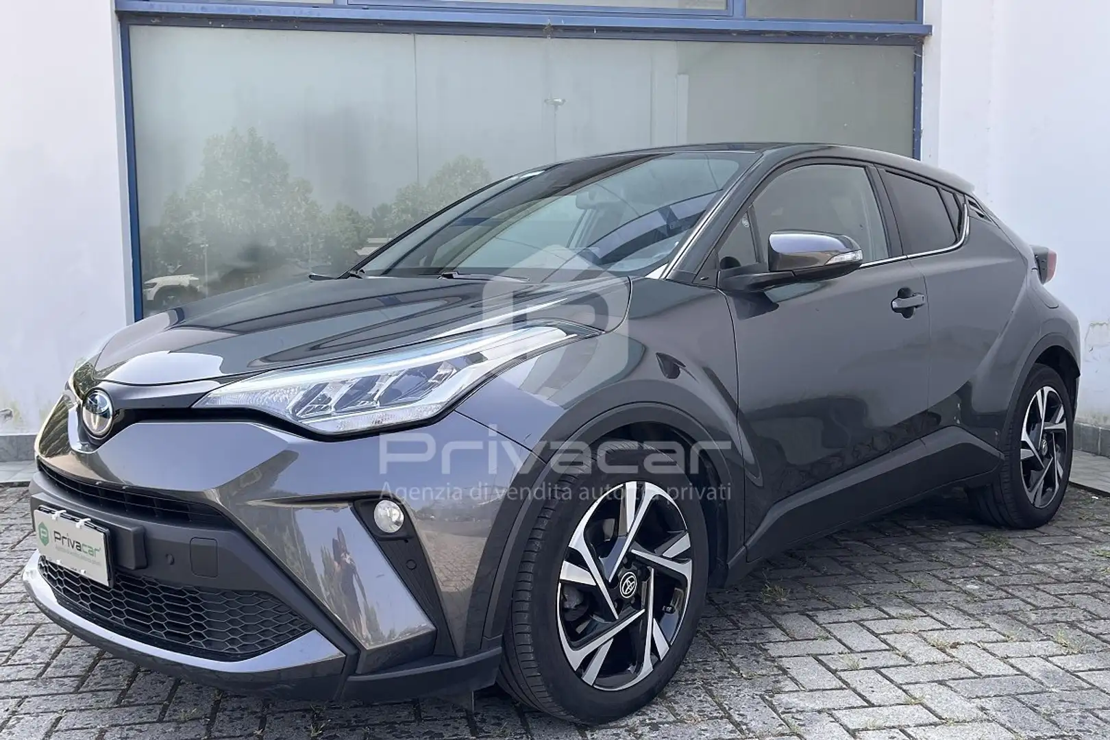 Toyota C-HR C-HR 1.8 Hybrid E-CVT Trend Plateado - 1