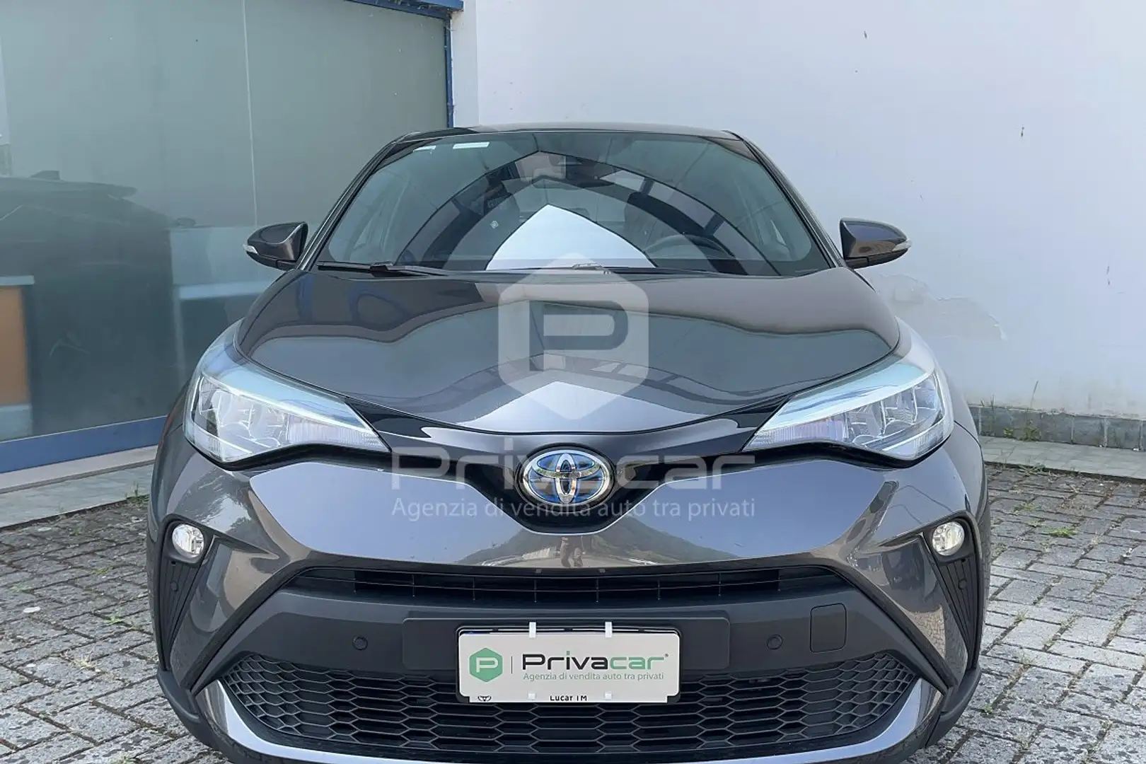Toyota C-HR C-HR 1.8 Hybrid E-CVT Trend Plateado - 2
