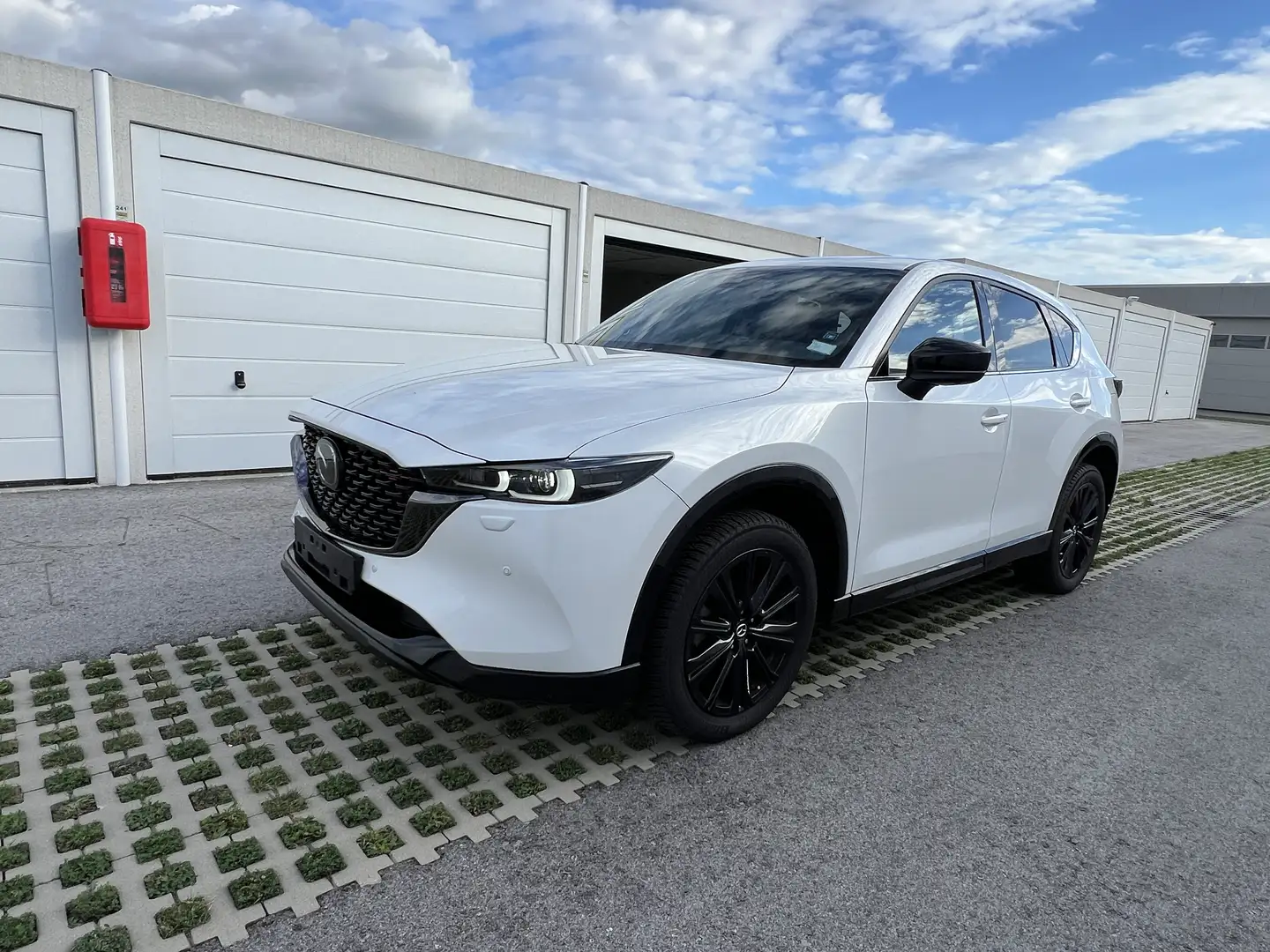 Mazda CX-5 G165 e-Skyactiv MHEV Homura Aut. Weiß - 1