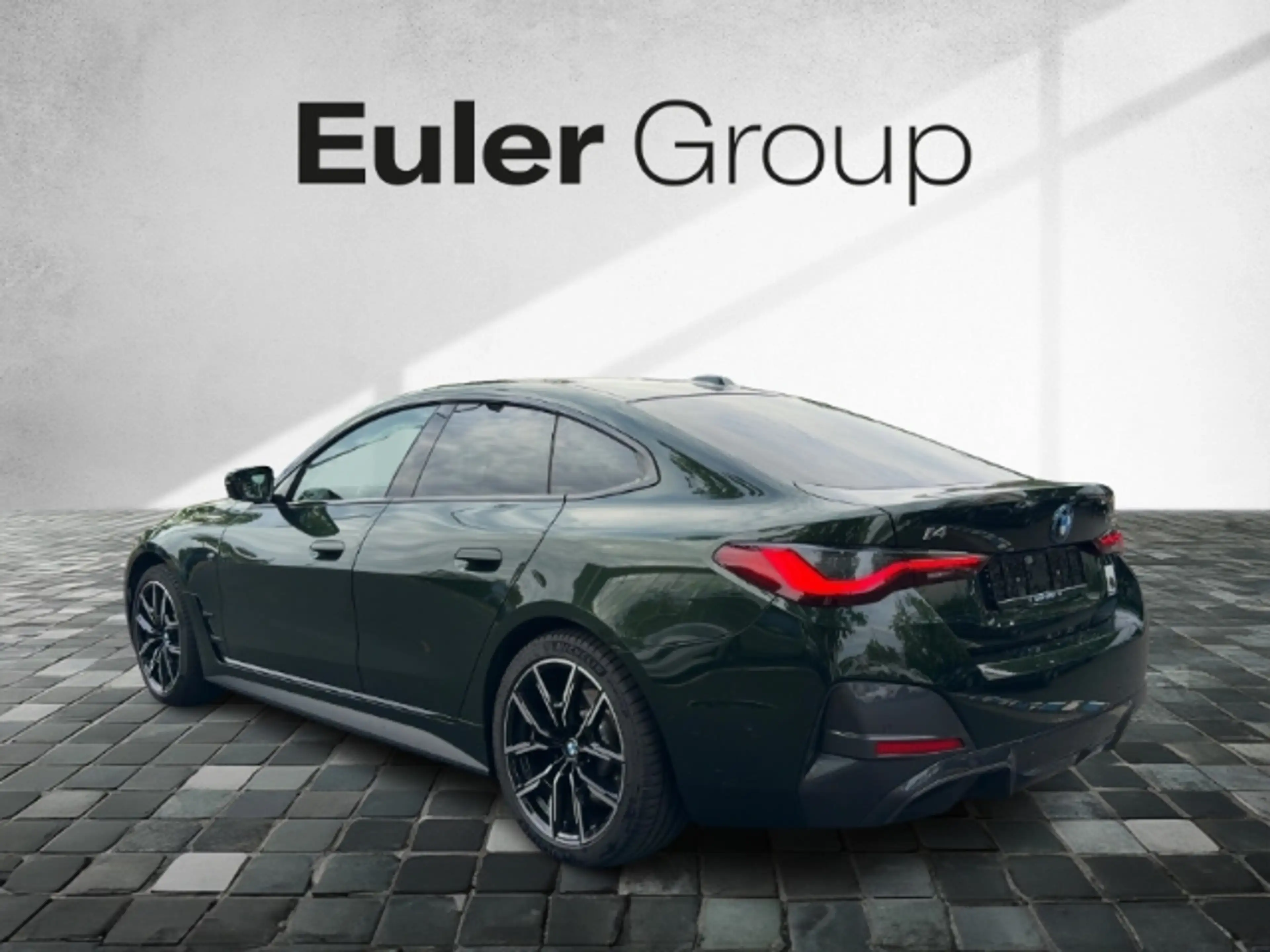BMW i4 eDrive40 Gran Coupe Sportpaket HUD Navi Leder Digi — photo 3