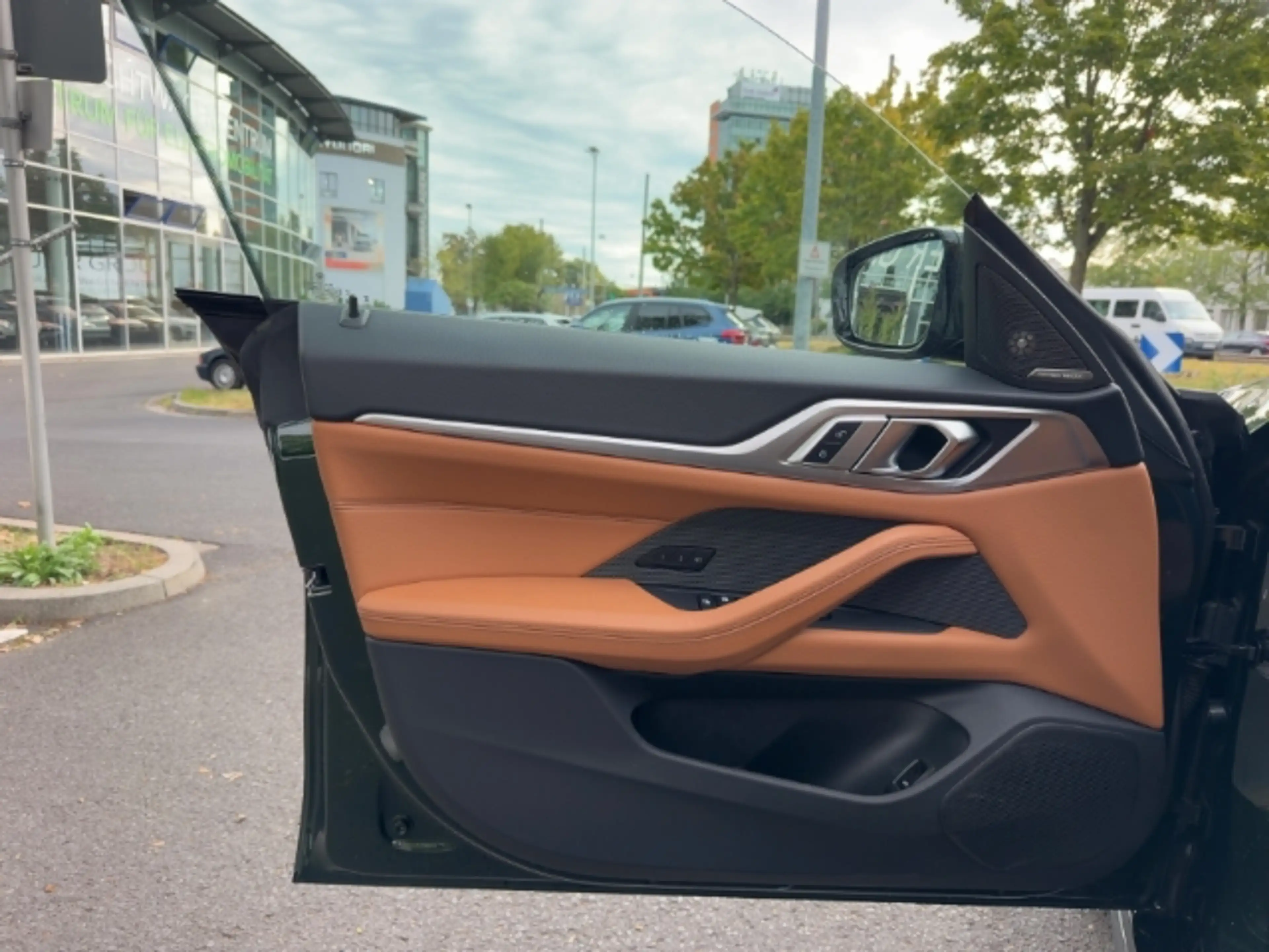 BMW i4 eDrive40 Gran Coupe Sportpaket HUD Navi Leder Digi — photo 11