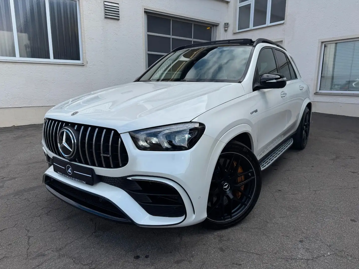 Mercedes-Benz GLE 63 AMG GLE63S AMG 4M+ KERAMIK TV 3D-BURMES HUD PANO AHK Blanc - 1